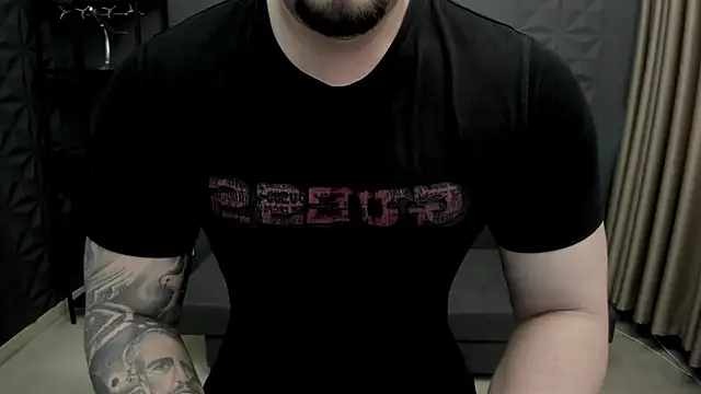 Snapshot of TonyWilcox chatting on March 10, 2025, 11:45 am TonyWilcox online show from March 10, 2025, 11:45 am