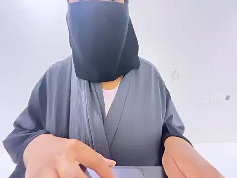 Submissive Arab online show from February 12, 2025, 5:05 pm