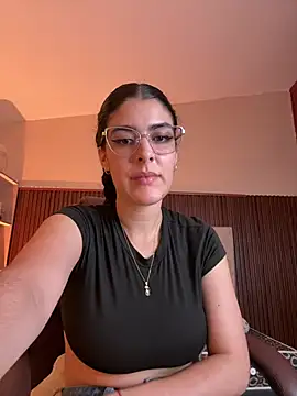 Snapshot of _Niah_ chatting on February 19, 2026, 8:50 pm Niah online show from February 19, 2026, 8:50 pm