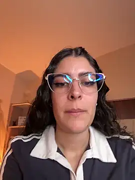 Snapshot of _Niah_ chatting on February 3, 2026, 8:58 pm Niah online show from February 3, 2026, 8:58 pm