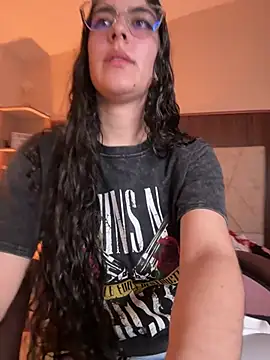 Snapshot of _Niah_ chatting on February 11, 2026, 9:14 pm Niah online show from February 11, 2026, 9:14 pm