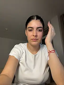  Niah  online show from March 28, 2026, 12:22 am