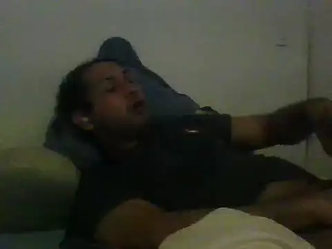 XjjripppX online show from October 8, 2025, 10:17 am