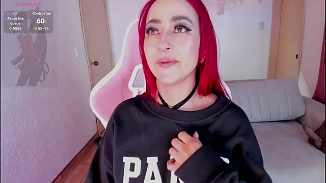 Mia-Bloom online show from October 2, 2025, 12:36 am