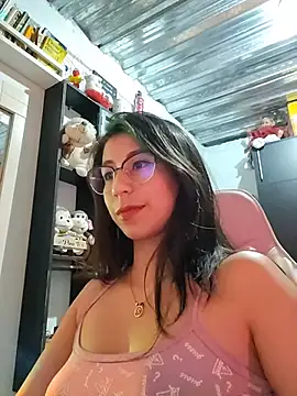 kateeen18 online show from January 11, 2026, 5:25 am