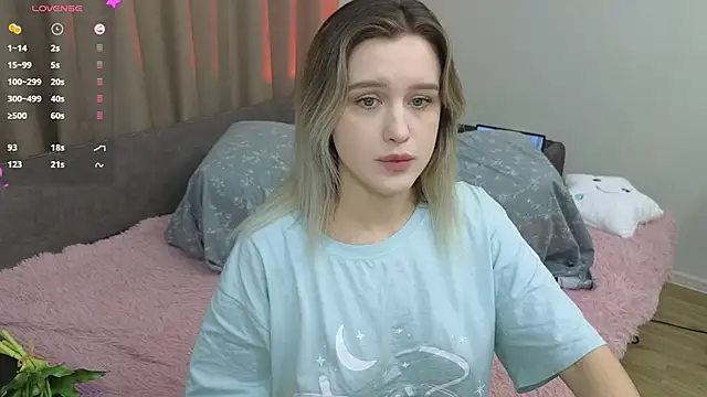 Snapshot of dusyastar chatting on February 26, 2025, 2:59 pm dusyastar online show from February 26, 2025, 2:59 pm