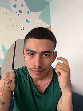 sorry-mom69 online show from October 30, 2025, 3:31 pm