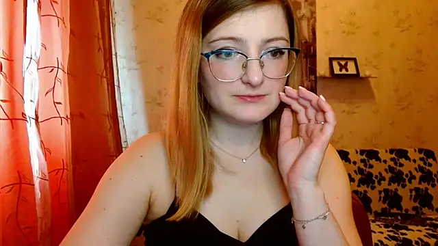 Arielsssplash online show from March 19, 2025, 8:23 am