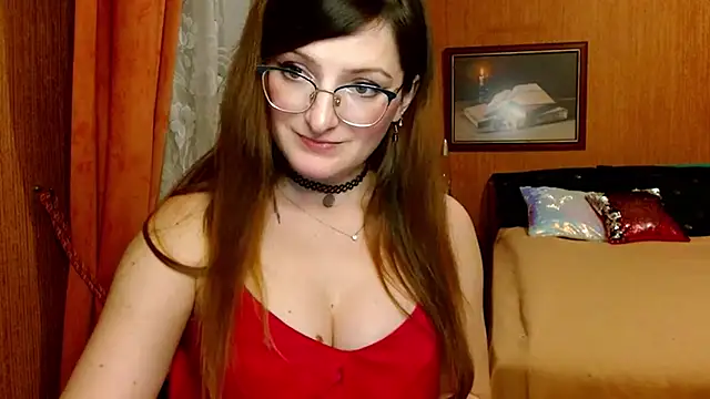 Arielsssplash online show from December 30, 2024, 6:27 pm