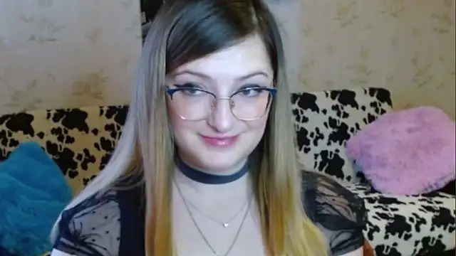 Arielsssplash online show from October 9, 2025, 7:20 am