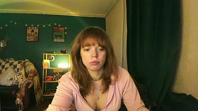 ClancyMorissey online show from October 9, 2025, 5:46 pm