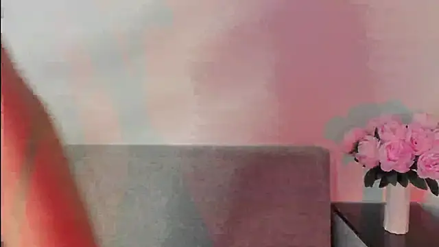 miss emily  online show from September 18, 2025, 9:07 pm