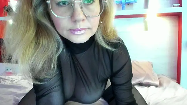 Snapshot of TeacherValery chatting on June 10, 2026, 12:39 pm TeacherValery online show from June 10, 2026, 12:39 pm