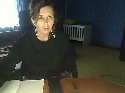 loveis007 online show from November 7, 2025, 10:31 am