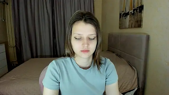 SoniNesti online show from November 7, 2025, 2:54 pm