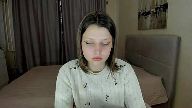 SoniNesti online show from October 11, 2025, 2:18 pm