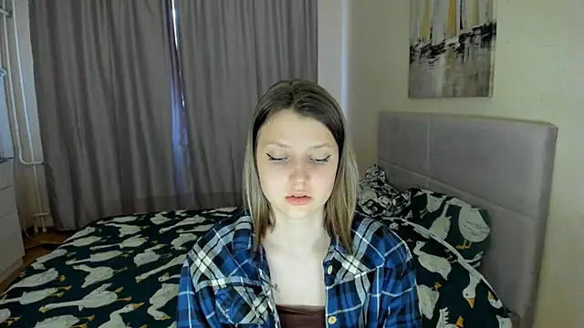 SoniNesti online show from September 11, 2025, 2:28 pm