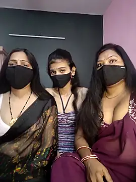 cutee  crazy online show from March 15, 2026, 12:34 pm