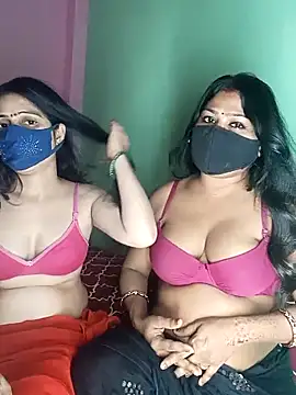 cutee  crazy online show from October 16, 2025, 6:05 pm