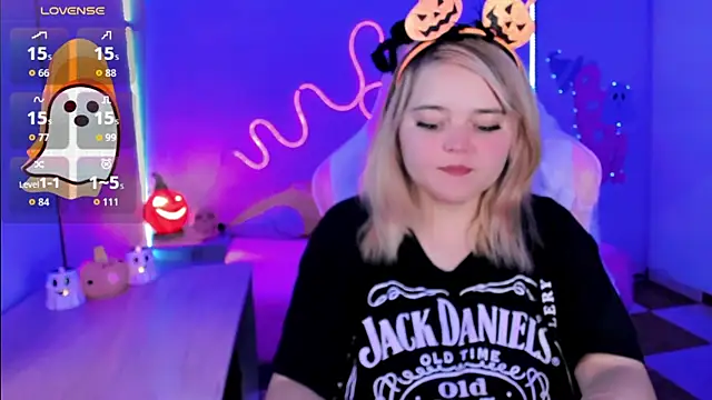 anjana yuii online show from October 17, 2025, 2:48 am