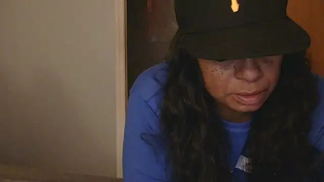 MSweetLindaParks online show from December 1, 2025, 12:00 am