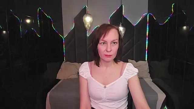 NikaGentle online show from March 26, 2026, 5:17 am