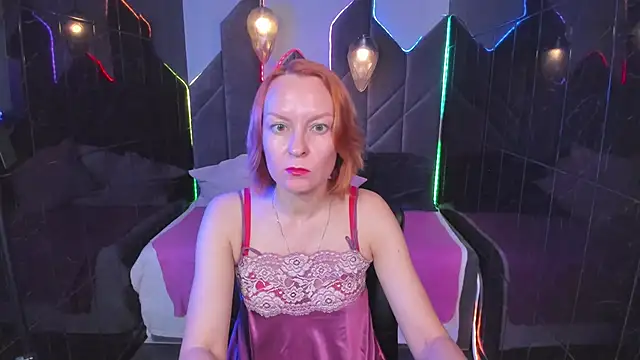 Snapshot of NikaGentle chatting on October 9, 2025, 5:30 am NikaGentle online show from October 9, 2025, 5:30 am