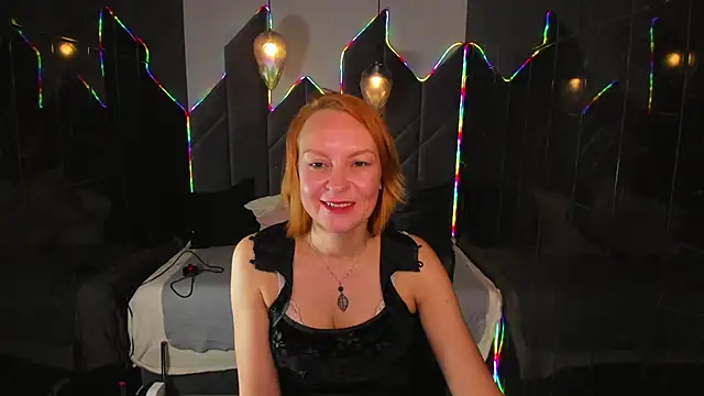 Snapshot of NikaGentle chatting on September 21, 2025, 5:34 am NikaGentle online show from September 21, 2025, 5:34 am