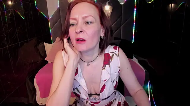 NikaGentle online show from February 15, 2026, 5:41 am