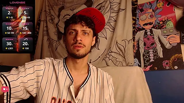 Snapshot of Apolo_S chatting on October 9, 2025, 4:40 pm Apolo S online show from October 9, 2025, 4:40 pm