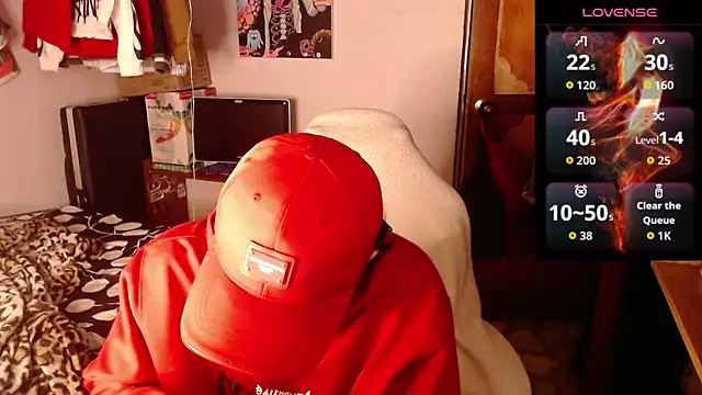 Snapshot of Apolo_S chatting on February 14, 2026, 11:05 pm Apolo S online show from February 14, 2026, 11:05 pm