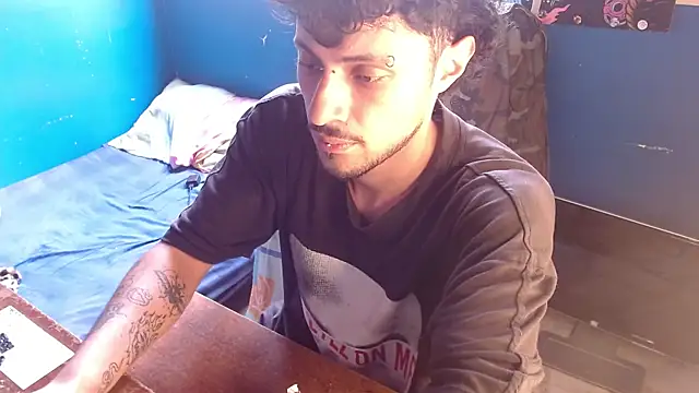 Snapshot of Apolo_S chatting on September 26, 2025, 4:58 pm Apolo S online show from September 26, 2025, 4:58 pm