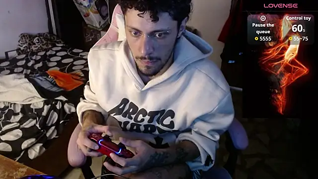 Apolo S online show from March 8, 2026, 3:04 pm