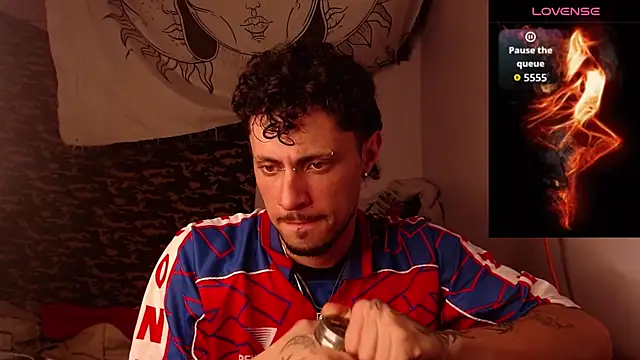 Apolo S online show from December 14, 2025, 7:03 am