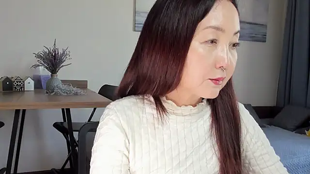 AvroraSakura online show from September 29, 2025, 11:27 am