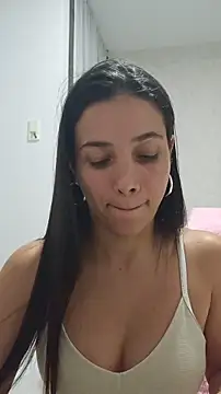 miaeyes online show from November 17, 2025, 2:15 am