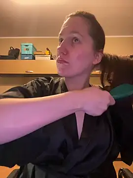 Snapshot of Nicole-Ray chatting on March 22, 2025, 12:06 am Nicole-Ray online show from March 22, 2025, 12:06 am