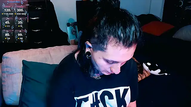 Marieblueeyes online show from September 22, 2025, 10:38 pm