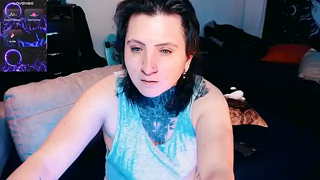 Marieblueeyes online show from September 27, 2025, 10:16 pm