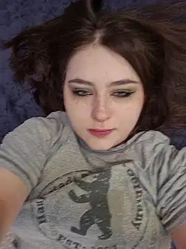 Yammy Yumi online show from June 27, 2026, 2:23 pm