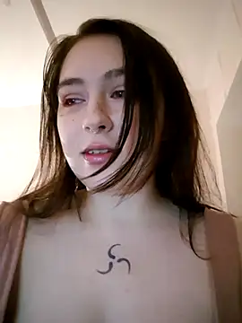 Snapshot of Yammy_Yumi chatting on February 25, 2025, 9:37 pm Yammy Yumi online show from February 25, 2025, 9:37 pm