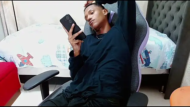 ManSant online show from March 20, 2025, 3:25 pm