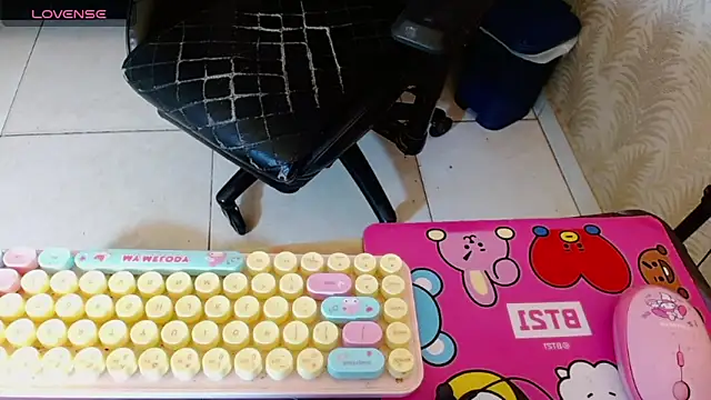 ManSant online show from September 23, 2025, 2:35 pm