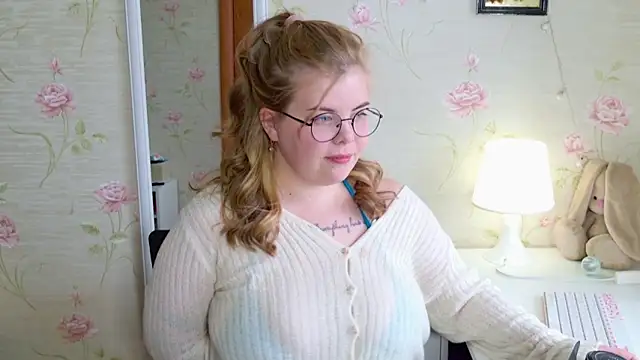 sinnamon  online show from April 9, 2026, 12:33 pm