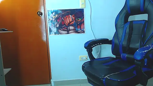 jakson hot online show from October 1, 2025, 8:02 pm