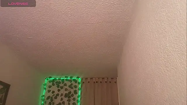 SexDiffrent online show from December 19, 2025, 6:21 pm