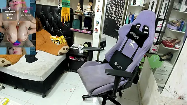 allsson queen online show from October 21, 2025, 8:19 pm