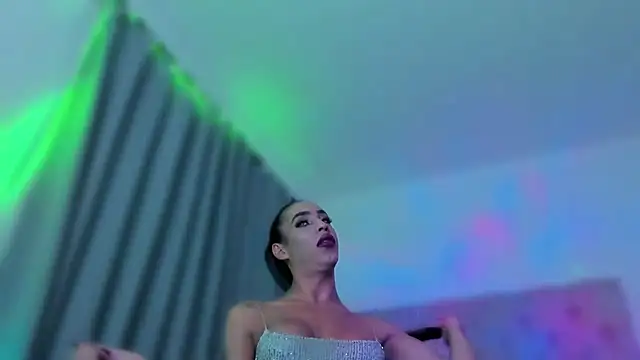 KatalinaMillan online show from March 5, 2026, 2:52 am