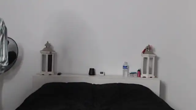 Oriane Jackson online show from October 5, 2025, 9:55 am