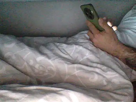 Snapshot of Nowy111 chatting on May 17, 2026, 4:34 am Nowy111 online show from May 17, 2026, 4:34 am
